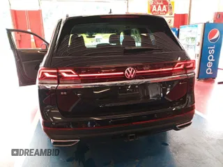 2024 Volkswagen Atlas SE with VIN 1V2HR2CA7RC565025, listed as a IAAI auction lot 42845044 with 25,080 mi miles and . Bid and sale history available at DreamBid. Image 24.