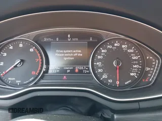 2020 Audi A4 Premium z VIN WAUGMAF46LN004092, wystawiony jako IAAI lot #42078484 z przebiegiem 53 273 mil mil oraz . Historia ofert i sprzedaży dostępna na DreamBid. Obrazek 7.