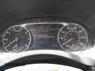 2023 Nissan Altima SV z VIN 1N4BL4DV3PN317528, wystawiony jako IAAI lot #42130756 z przebiegiem 73 037 mil mil oraz . Historia ofert i sprzedaży dostępna na DreamBid. Obrazek 7.