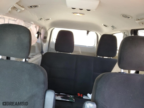 2017 Dodge Grand Caravan SE with VIN 2C4RDGBG8HR682867, listed as a Copart auction lot 47192325 with 107,667 mi miles and Salvage Title. Bid and sale history available at carsss.com. Image 10.