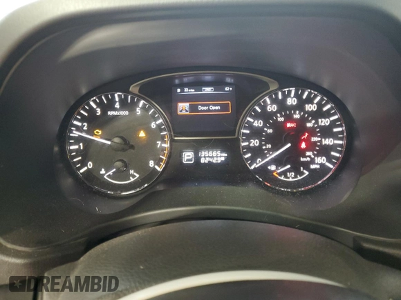 2014 Nissan Pathfinder SV with VIN 5N1AR2MM4EC657565, listed as a Copart auction lot 60885235 with 135,665 mi miles and Clean title. Bid and sale history available at DreamBid. Image 9.