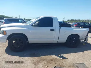 2005 Dodge 1500 ST with VIN 1D7HA16K15J646654, listed as a IAAI auction lot 41813148 with 170,149 mi miles. Bid and sale history available at carsss.com. Image 15.