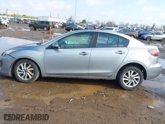2013 Mazda 3 i Touring with VIN JM1BL1VP5D1750277, listed as a IAAI auction lot 42010525 with 174,192 mi miles and . Bid and sale history available at carsss.com. Image 15.