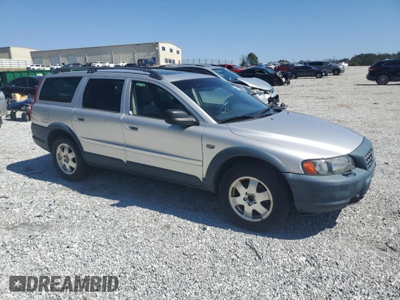 2003 Volvo V70 XC70 z VIN YV1SZ59H231105104, wystawiony jako Copart lot #48789195 z przebiegiem 281 646 mil mil oraz Czysty tytuł • Clean title. Historia ofert i sprzedaży dostępna na DreamBid. Obrazek 4.