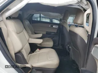 2020 Ford Explorer Platinum z VIN 1FM5K8HC4LGA06047, wystawiony jako Copart lot #58777285 z przebiegiem Nie podano mil oraz Szkoda całkowita • Salvage title. Historia ofert i sprzedaży dostępna na DreamBid. Obrazek 10.