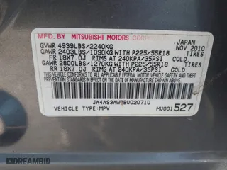 2011 Mitsubishi Outlander SE with VIN JA4AS3AW7BU020710, listed as a IAAI auction lot 41886025 with 195,234 mi miles. Bid and sale history available at carsss.com. Image 9.