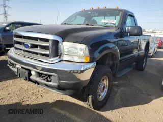 2003 Ford F-250 XL z VIN 1FTNF21L53EB52968, wystawiony jako Copart lot #74458214 z przebiegiem 360 068 mil mil oraz Czysty tytuł • Clean title. Historia ofert i sprzedaży dostępna na DreamBid. Obrazek 1.