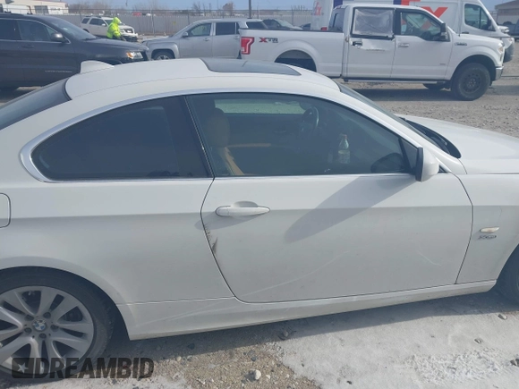 2013 BMW 3 Series 328i xDrive with VIN WBAKF5C56DE657855, listed as a IAAI auction lot 41441799 with 107,581 mi miles. Bid and sale history available at carsss.com. Image 13.