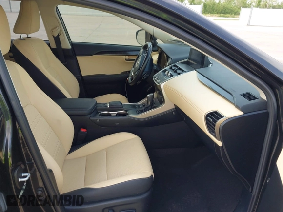 2020 Lexus NX 300 z VIN JTJDARBZ6L2176037, wystawiony jako IAAI lot #41952109 z przebiegiem 40 241 mil mil oraz . Historia ofert i sprzedaży dostępna na DreamBid. Obrazek 5.
