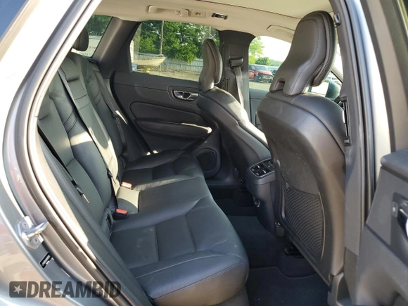 2019 Volvo XC60 Inscription with VIN LYV102RL0KB197206, listed as a Copart auction lot 60993765 with 54,508 mi miles and Salvage title. Bid and sale history available at DreamBid. Image 11.