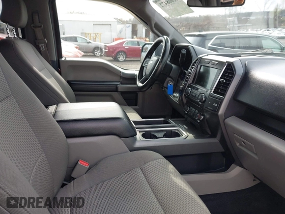 2016 Ford F-150 XLT with VIN 1FTEW1EPXGFC16865, listed as a IAAI auction lot 42008472 with 95,938 mi miles and . Bid and sale history available at carsss.com. Image 5.