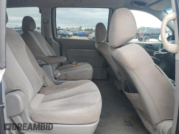 2011 Kia Sedona LX with VIN KNDMG4C71B6366658, listed as a Copart auction lot 70385304 with 356,705 mi miles and Clean Title. Bid and sale history available at carsss.com. Image 11.