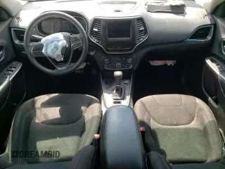 2019 Jeep Cherokee Latitude with VIN 1C4PJLCB2KD396146, listed as a Copart auction lot 56387665 with 134,142 mi miles and Clean title. Bid and sale history available at DreamBid. Image 8.