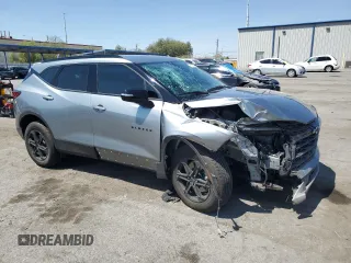 2024 Chevrolet Blazer LT z VIN 3GNKBDRS2RS162790, wystawiony jako Copart lot #65493214 z przebiegiem 4 240 mil mil oraz Szkoda całkowita • Salvage title. Historia ofert i sprzedaży dostępna na DreamBid. Obrazek 4.
