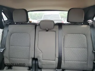 2020 Ford Escape SE с VIN 1FMCU9G69LUC23341, выставлен на аукционе Copart как лот 58762195 с пробегом 42 071 миль миль и Списание • Salvage title. История ставок и продаж доступна на DreamBid. Изображение 10.