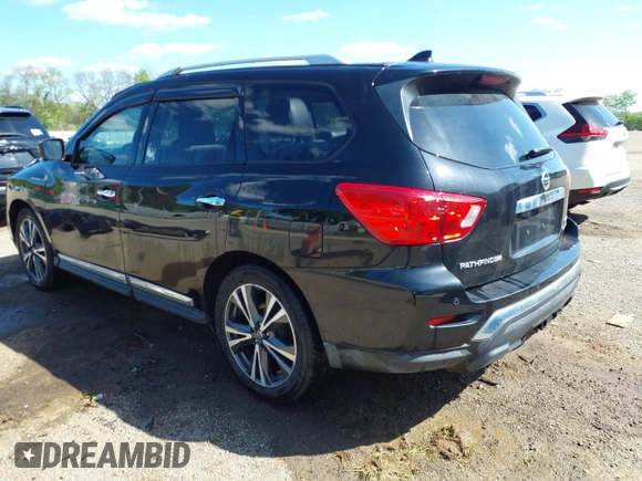 2020 Nissan Pathfinder Platinum z VIN 5N1DR2DM6LC580398, wystawiony jako IAAI lot #42224602 z przebiegiem 85 297 mil mil oraz . Historia ofert i sprzedaży dostępna na DreamBid. Obrazek 3.