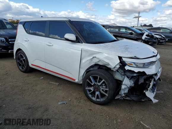 2021 Kia Soul GT-Line with VIN KNDJ63AU4M7744073, listed as a Copart auction lot 77867864 with 67,436 mi miles and Salvage Title. Bid and sale history available at DreamBid. Image 4.