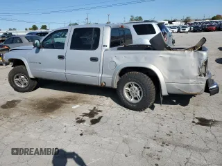 2000 Dodge Dakota Sport with VIN 1B7GG2AN4YS759962, listed as a Copart auction lot 76672814 with 196,108 mi miles and Salvage Title. Bid and sale history available at carsss.com. Image 2.
