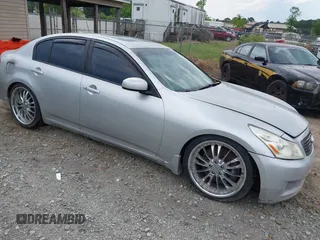 2007 Infiniti G35 Sedan G35x with VIN JNKBV61F47M813245, listed as a IAAI auction lot 42107684 with 1 mi miles. Bid and sale history available at carsss.com. Image 1.