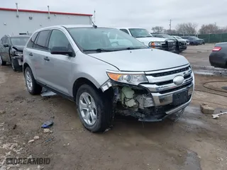 2013 Ford Edge SE with VIN 2FMDK4GCXDBB82728, listed as a IAAI auction lot 41711651 with 252,839 mi miles. Bid and sale history available at carsss.com. Image 1.