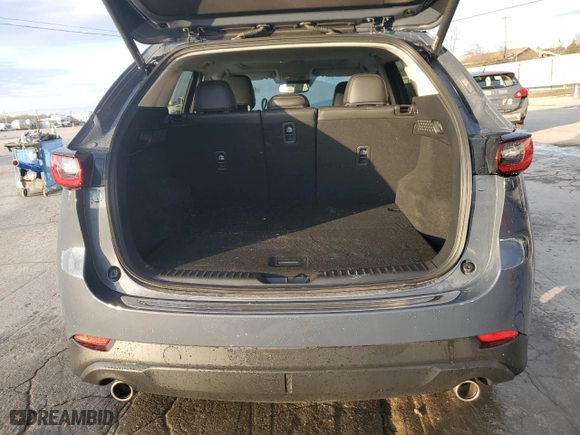 2024 Mazda CX-5 2.5 S Carbon Edition with VIN JM3KFBCL7R0461077, listed as a Copart auction lot 44704175 with 10,462 mi miles and Salvage Title. Bid and sale history available at carsss.com. Image 6.