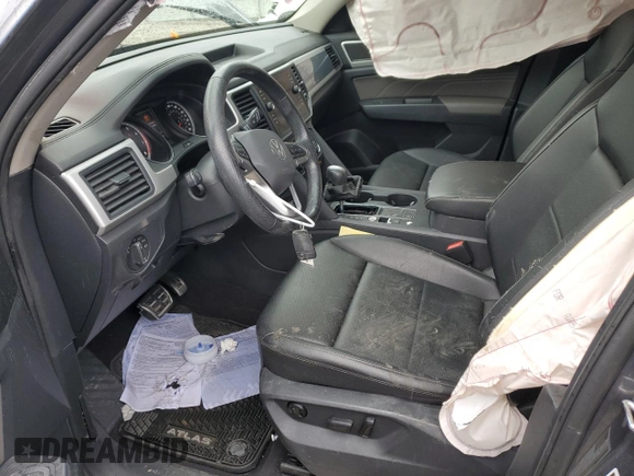 2021 Volkswagen Atlas SE with VIN 1V2MR2CA2MC585075, listed as a Copart auction lot 88780635 with 57,403 mi miles and Salvage title. Bid and sale history available at DreamBid. Image 7.