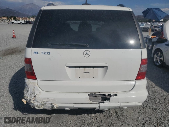 2002 Mercedes-Benz M-Class with VIN 4JGAB54E52A354218, listed as a Copart auction lot 73597344 with 161,247 mi miles and Clean Title. Bid and sale history available at carsss.com. Image 6.