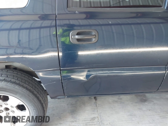 2006 Chevrolet Avalanche Z66 with VIN 3GNEC12Z76G233075, listed as a IAAI auction lot 42507082 with 218,395 mi miles and . Bid and sale history available at DreamBid. Image 14.