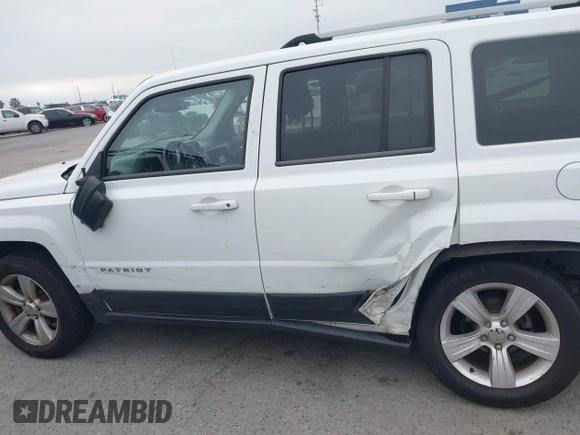 2014 Jeep Patriot Limited with VIN 1C4NJPCB2ED694389, listed as a IAAI auction lot 42028445 with 128,343 mi miles and . Bid and sale history available at DreamBid. Image 13.