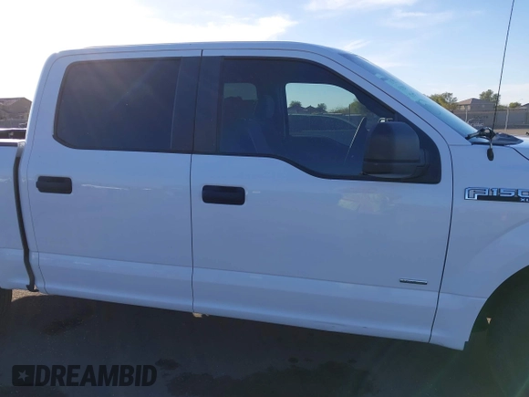 2015 Ford F-150 XL with VIN 1FTEW1CP9FKE31291, listed as a IAAI auction lot 41049065 with 170,107 mi miles. Bid and sale history available at carsss.com. Image 13.
