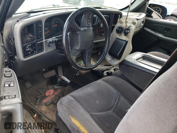 2005 GMC Sierra 1500 SLE with VIN 1GTEK14T05Z235687, listed as a Copart auction lot 51232225 with Not provided miles and Salvage title. Bid and sale history available at DreamBid. Image 8.