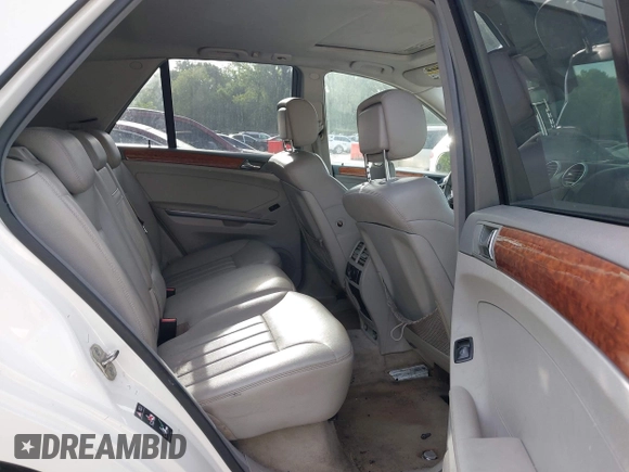 2006 Mercedes-Benz M 350 with VIN 4JGBB86E56A109010, listed as a IAAI auction lot 42236038 with Not Provided miles and . Bid and sale history available at DreamBid. Image 8.