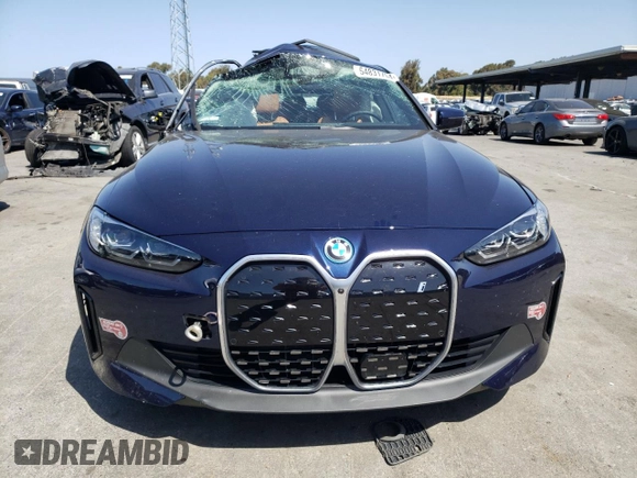 2024 BMW i4 eDrive40 with VIN WBY73AW03RFS22088, listed as a Copart auction lot 54831704 with 3,581 mi miles and Salvage Title. Bid and sale history available at carsss.com. Image 5.