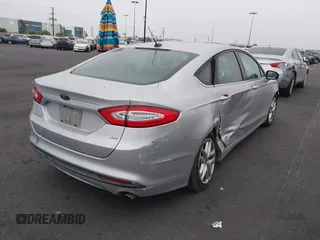 2016 Ford Fusion SE z VIN 3FA6P0H73GR144942, wystawiony jako IAAI lot #42770565 z przebiegiem 42 986 mil mil oraz . Historia ofert i sprzedaży dostępna na DreamBid. Obrazek 4.