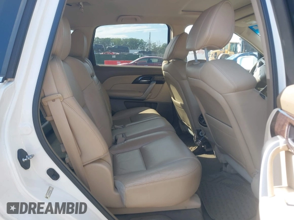 2013 Acura MDX with VIN 2HNYD2H24DH524918, listed as a IAAI auction lot 42602735 with Not provided miles and . Bid and sale history available at DreamBid. Image 8.