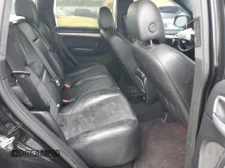 2009 Porsche Cayenne GTS with VIN WP1AD29P39LA61051, listed as a Copart auction lot 49551235 with 195,759 mi miles and Salvage title. Bid and sale history available at DreamBid. Image 11.