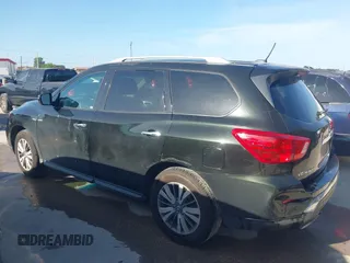 2018 Nissan Pathfinder SL with VIN 5N1DR2MN8JC625458, listed as a IAAI auction lot 42632794 with 182,317 mi miles and . Bid and sale history available at DreamBid. Image 14.