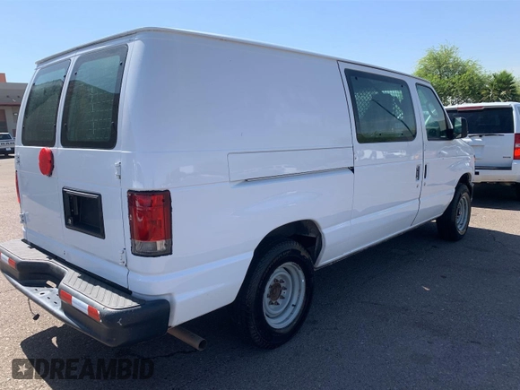 2014 Ford Econoline Cargo Commercial z VIN 1FTNE1EW7EDA44488, wystawiony jako IAAI lot #42516819 z przebiegiem 253 951 mil mil oraz . Historia ofert i sprzedaży dostępna na DreamBid. Obrazek 24.