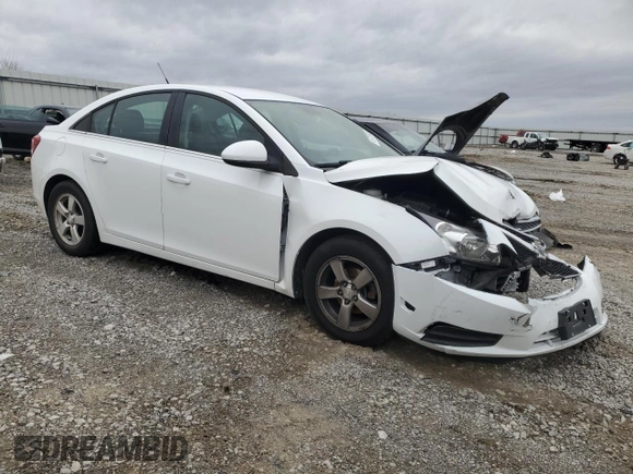 2013 Chevrolet Cruze 1LT with VIN 1G1PC5SB6D7253833, listed as a Copart auction lot 49723535 with 0 mi miles and Salvage Title. Bid and sale history available at carsss.com. Image 4.