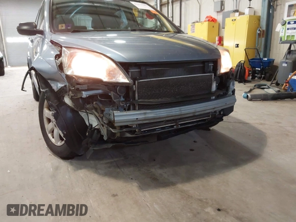 2011 Honda CR-V SE with VIN 5J6RE4H40BL071959, listed as a IAAI auction lot 41976383 with 180,883 mi miles. Bid and sale history available at carsss.com. Image 6.