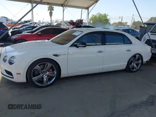 2018 Bentley Flying Spur with VIN SCBEJ9ZA0JC066473, listed as a IAAI auction lot 42286517 with 38,679 mi miles and . Bid and sale history available at DreamBid. Image 15.