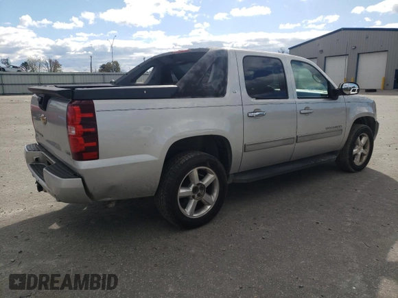 2010 Chevrolet Avalanche LT with VIN 3GNNCFE07AG243365, listed as a Copart auction lot 82130204 with 304,692 mi miles and Salvage Title. Bid and sale history available at carsss.com. Image 3.