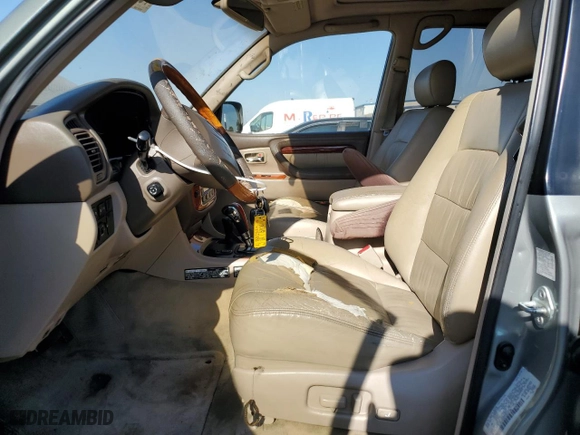 2002 Lexus LX 470 with VIN JTJHT00W723519186, listed as a Copart auction lot 70190464 with 306,793 mi miles and Clean Title. Bid and sale history available at carsss.com. Image 7.