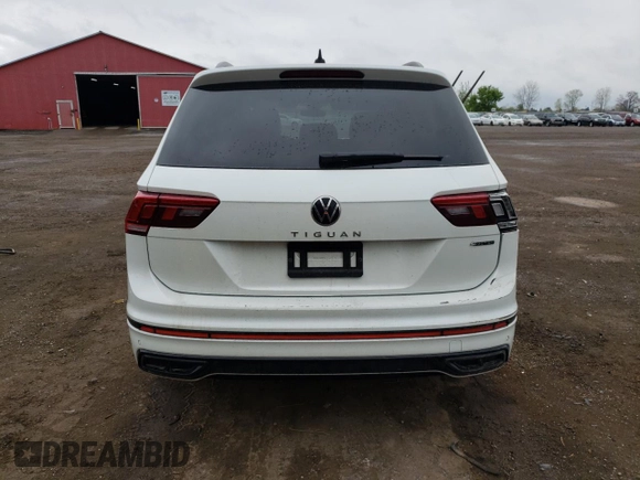 2024 Volkswagen Tiguan SE R-Line Black with VIN 3VV8B7AX5RM106702, listed as a Copart auction lot 54958375 with 47,099 mi miles and Salvage title. Bid and sale history available at DreamBid. Image 6.