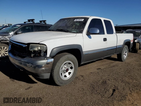 2000 GMC New Sierra 1500 SLE with VIN 2GTEK19T8Y1201261, listed as a Copart auction lot 80278544 with 193,112 mi miles and Salvage Title. Bid and sale history available at carsss.com. Image 1.
