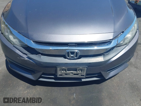 2018 Honda Civic EX с VIN 2HGFC2F76JH600117, выставлен на аукционе IAAI как лот 42131831 с пробегом 156 491 миль миль и . История ставок и продаж доступна на DreamBid. Изображение 6.
