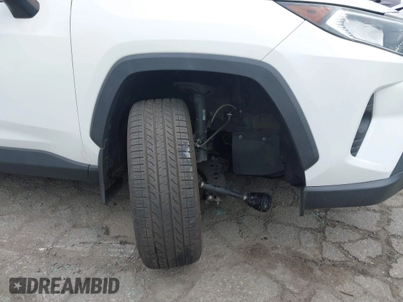 2019 Toyota RAV4 XLE Premium with VIN JTMA1RFV9KD513395, listed as a IAAI auction lot 41469143 with 28,406 mi miles. Bid and sale history available at carsss.com. Image 21.