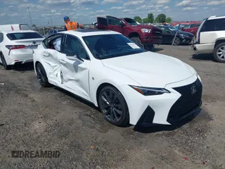 2024 Lexus IS 350 F Sport z VIN JTHGZ1B21R5078519, wystawiony jako IAAI lot #42184240 z przebiegiem 21 709 mil mil oraz . Historia ofert i sprzedaży dostępna na DreamBid. Obrazek 1.
