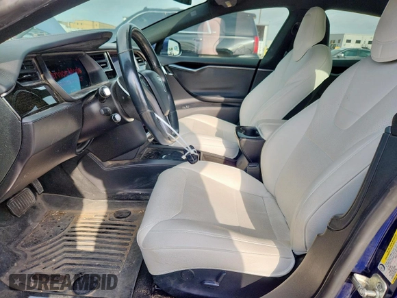 2018 Tesla Model S 75D с VIN 5YJSA1E26JF275221, выставлен на аукционе Copart как лот 61101885 с пробегом 122 530 миль миль и Списание • Salvage title. История ставок и продаж доступна на DreamBid. Изображение 7.