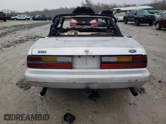 1986 Ford Mustang с VIN 1FABP27M0GF194051, выставлен на аукционе Copart как лот 49267295 с пробегом Не указан миль и Чистый • Clean title. История ставок и продаж доступна на DreamBid. Изображение 6.